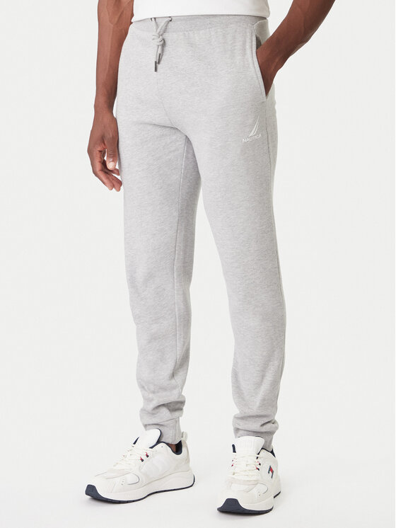 Спортивные брюки regular fit Nampa N1T04063 Nautica, серый
Спортивные брюки regular fit Nampa N1T04063 Nautica, серый
