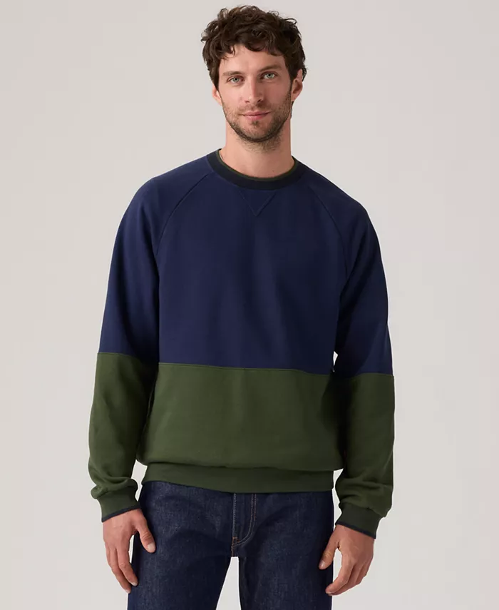 Мужская толстовка свободного кроя с круглым вырезом и длинным рукавом, красным логотипом и биркой Levi'S
Мужская толстовка свободного кроя с круглым вырезом и длинным рукавом, красным логотипом и биркой Levi'S