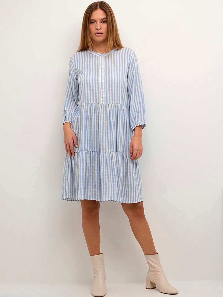 Длинное платье CULTURE Noor, голубой/белый 
Длинное платье CULTURE Noor, голубой/белый