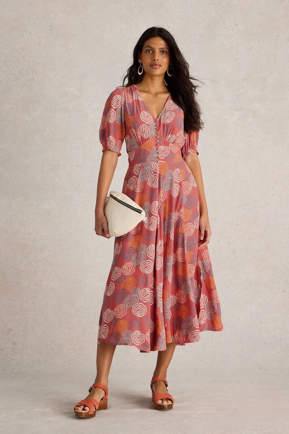 Платье цвета орехового дерева с косым кроем White Stuff, розовый
Платье цвета орехового дерева с косым кроем White Stuff, розовый