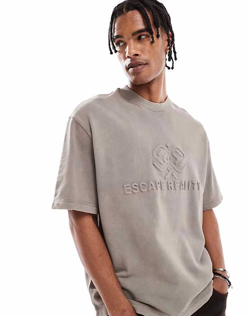 Футболка с принтом Bershka коричневого цвета
Футболка с принтом Bershka коричневого цвета