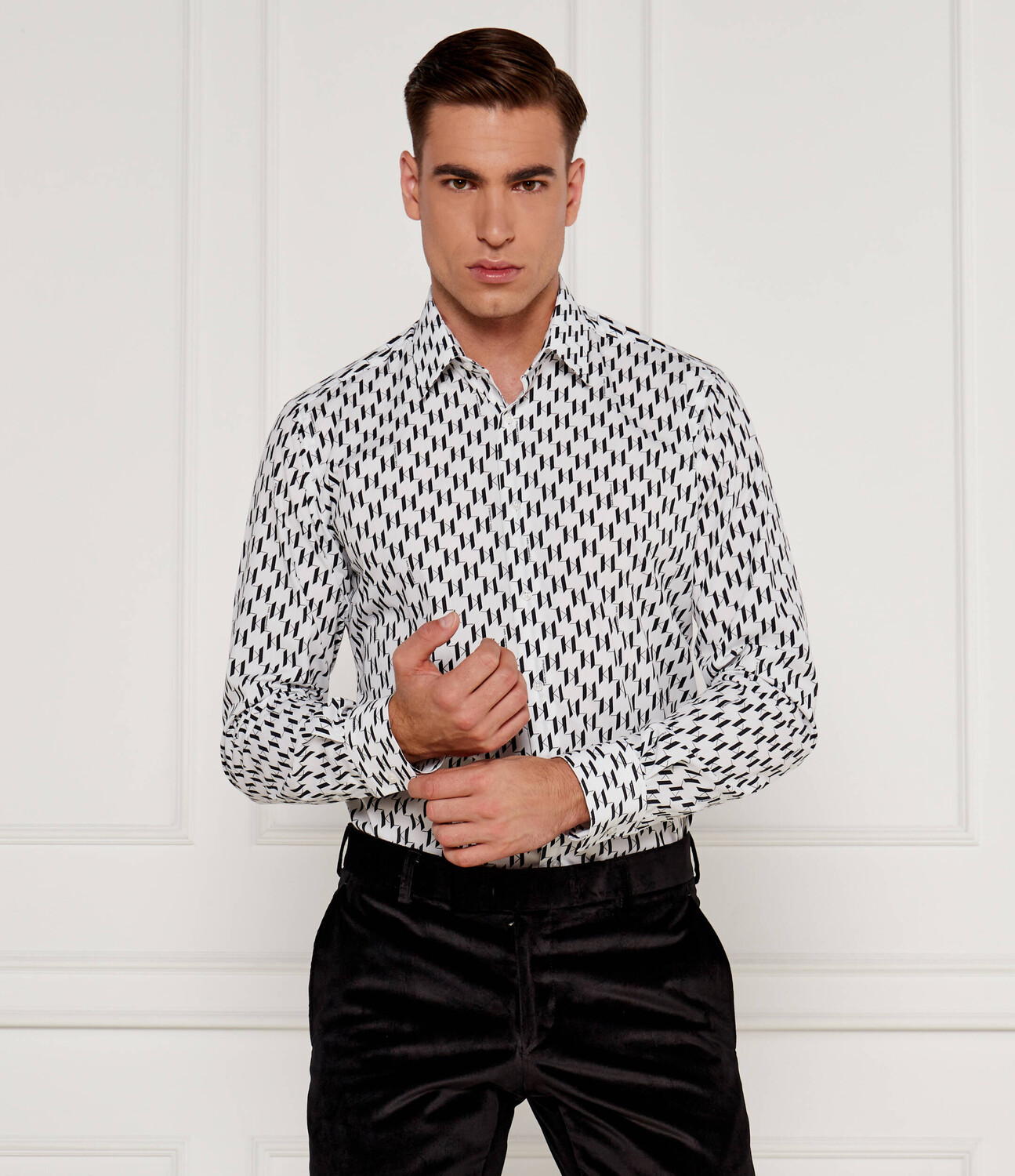 Рубашка Karl Lagerfeld Regular Fit, белый
Рубашка Karl Lagerfeld Regular Fit, белый