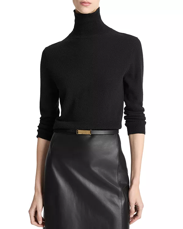 Свитер с высоким воротником Vince, черный
Свитер с высоким воротником Vince, черный