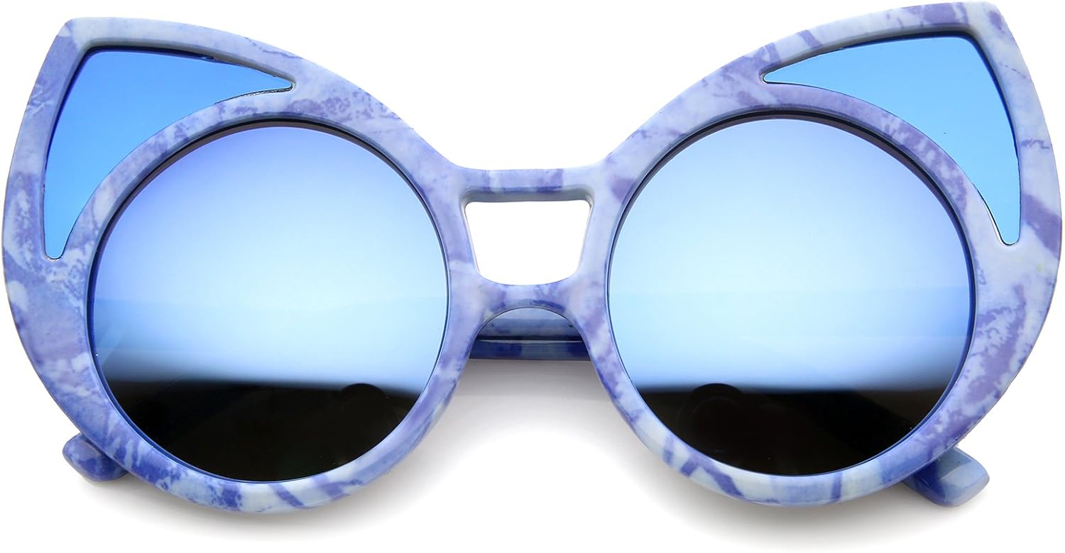 Женские солнцезащитные очки zeroUV с увеличенным размером оправы, цветными зеркальными линзами и линзами в форме «кошачий глаз», диаметр линз 52 мм, Blue-white / Blue Mirror
Женские солнцезащитные очки zeroUV с увеличенным размером оправы, цветными зеркальными линзами и линзами в форме «кошачий глаз», диаметр линз 52 мм, Blue-white / Blue Mirror