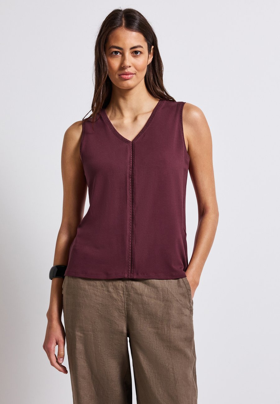 Топ Street One Top, Rot/Dark Red
Топ Street One Top, Rot/Dark Red