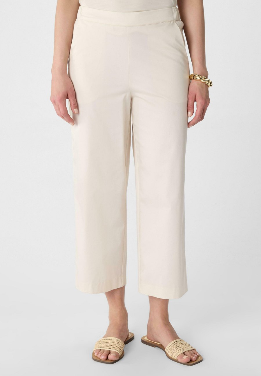 Брюки comma CROP, Beige
Брюки comma CROP, Beige