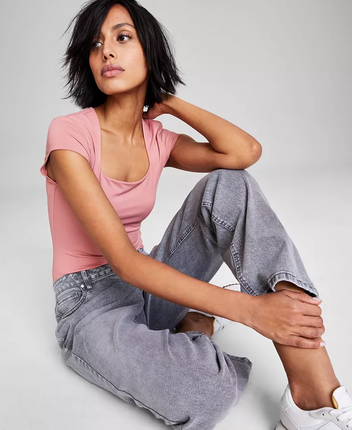 Женский боди Tiara с округло-квадратным вырезом And Now This, красный
Женский боди Tiara с округло-квадратным вырезом And Now This, красный