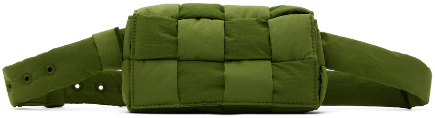 Сумка-кассета Tech с мягкой подкладкой цвета хаки Bottega Veneta
Сумка-кассета Tech с мягкой подкладкой цвета хаки Bottega Veneta