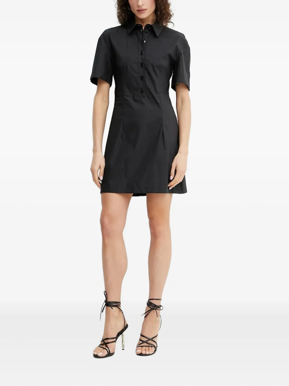 Платье с открытой спиной и застежкой на пуговицы спереди Patrizia Pepe, черный
Платье с открытой спиной и застежкой на пуговицы спереди Patrizia Pepe, черный