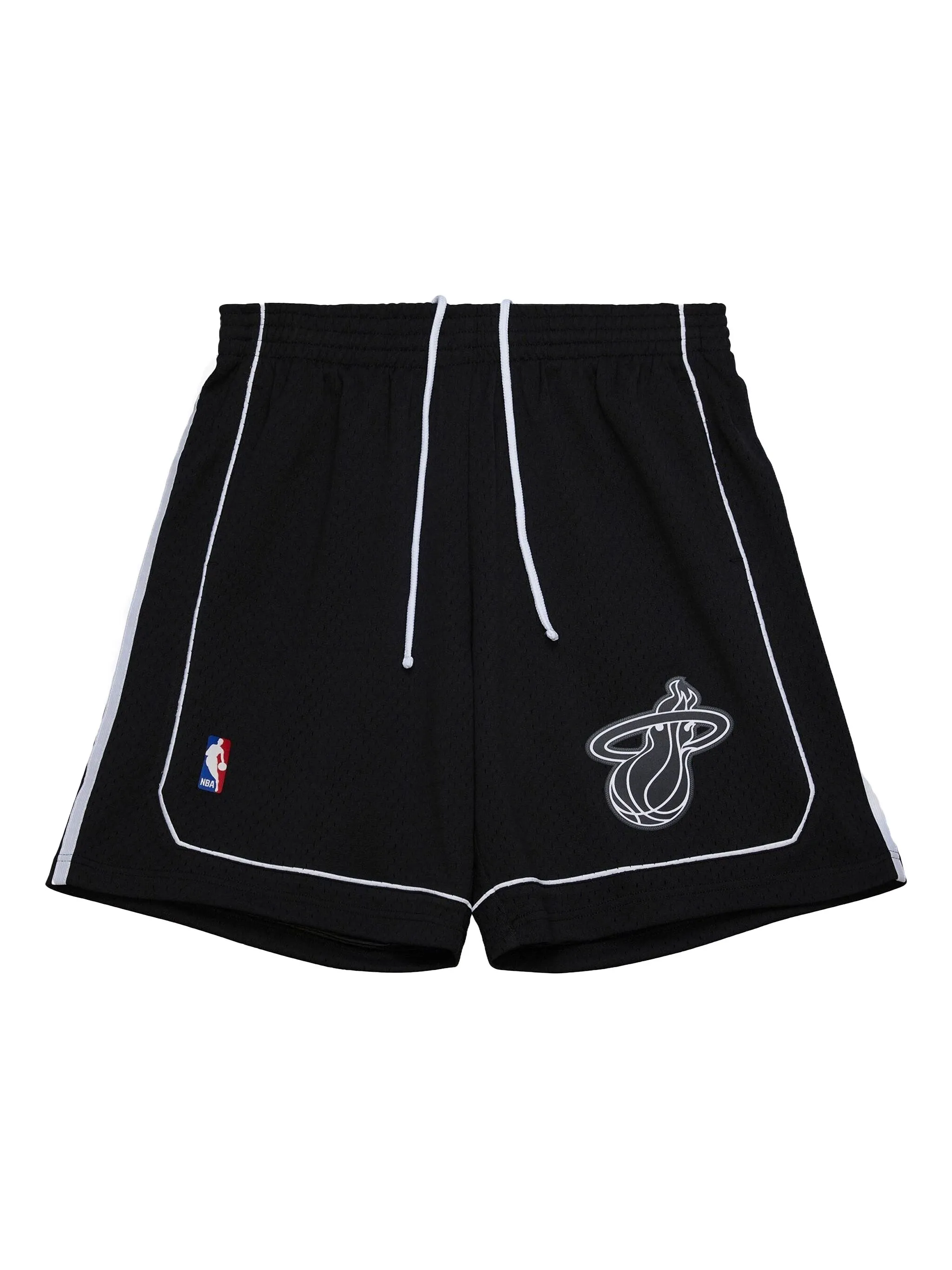 Шорты Miami Heat 2011-12 Authentic Mitchell & Ness, черный
Шорты Miami Heat 2011-12 Authentic Mitchell & Ness, черный
