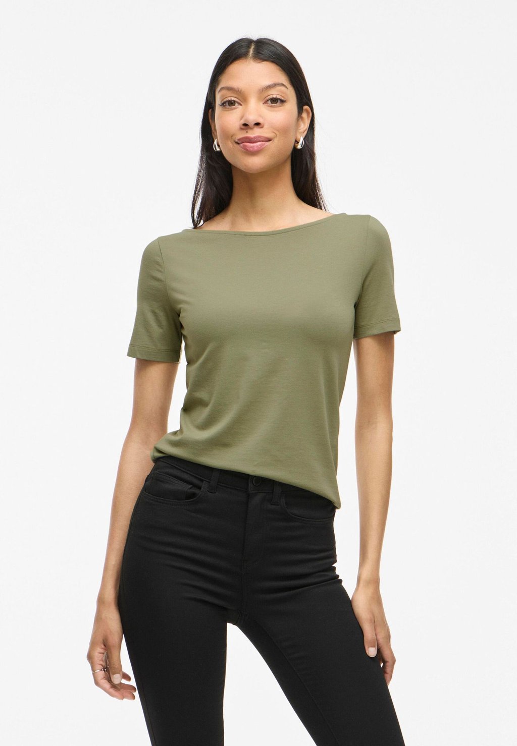 Базовая футболка MIT KURZEN ÄRMELN U-BOOT-AUSSCHNITT VILA, зеленый
Базовая футболка MIT KURZEN ÄRMELN U-BOOT-AUSSCHNITT VILA, зеленый