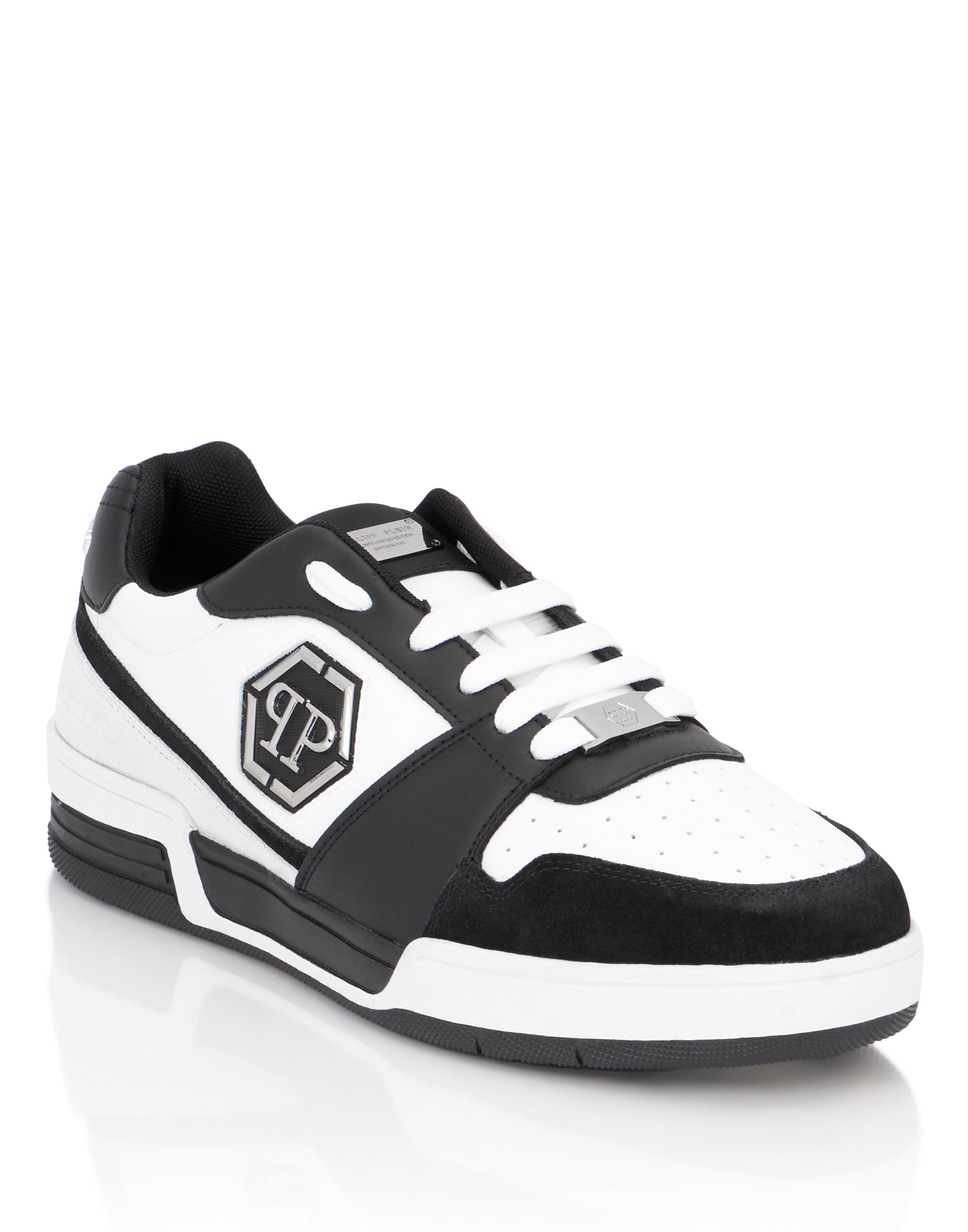 Низкие кроссовки P-FORCE 78 PHILIPP PLEIN, белый/черный
Низкие кроссовки P-FORCE 78 PHILIPP PLEIN, белый/черный