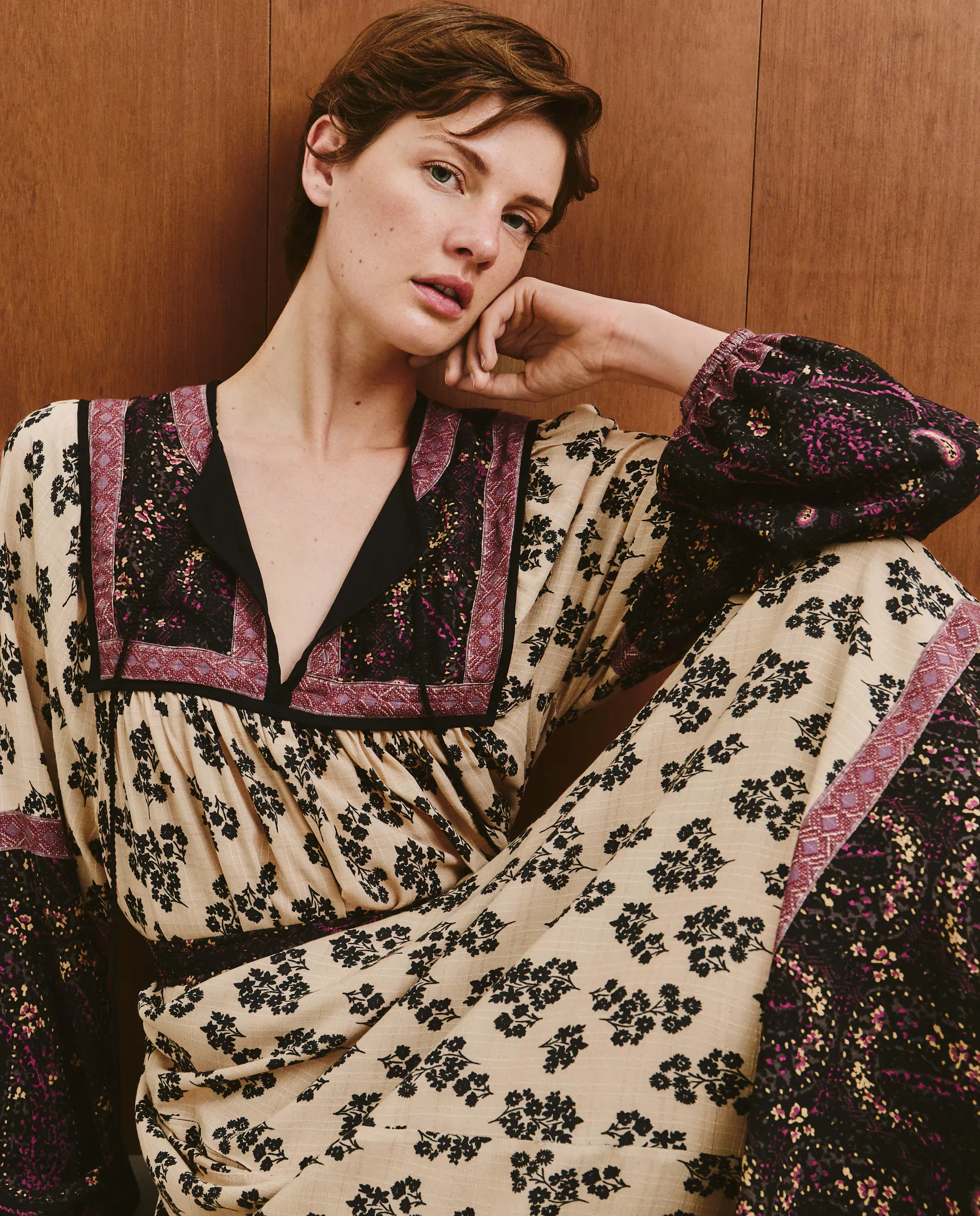 Женское платье миди с принтом Southern Cotton, красный
Женское платье миди с принтом Southern Cotton, красный