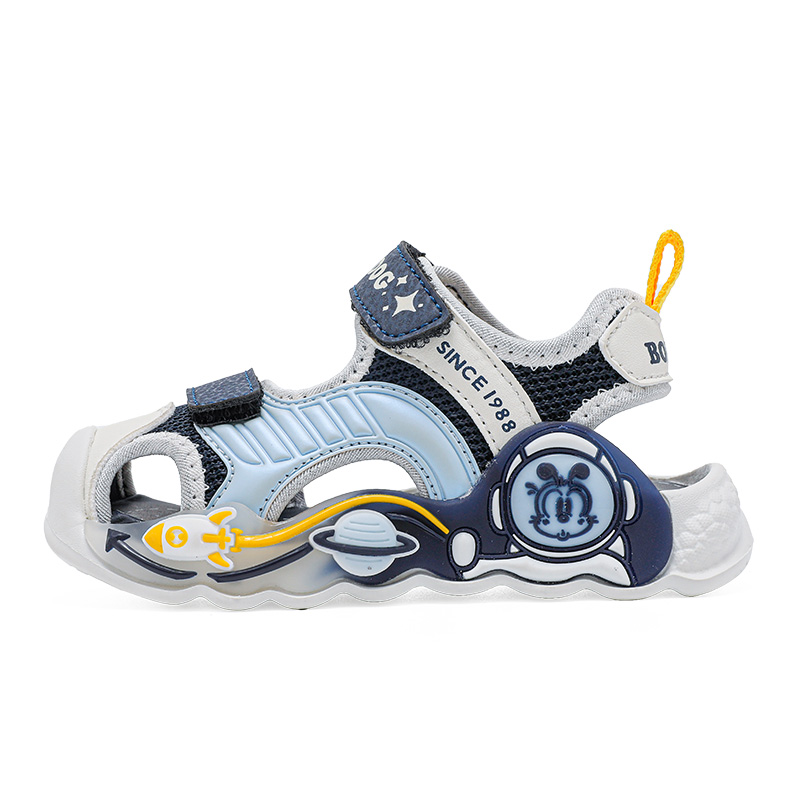 Дышащие противоскользящие сандалии с низким верхом для детей от 3 до 7 лет BOBDOG, темно-синий/бежевый
Дышащие противоскользящие сандалии с низким верхом для детей от 3 до 7 лет BOBDOG, темно-синий/бежевый