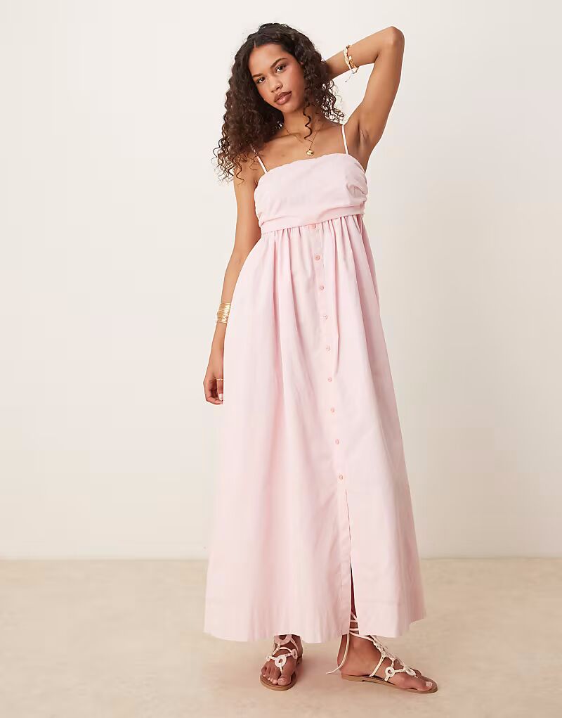 Платье-бандо макси с застежкой на пуговицы и сборкой на груди ASOS DESIGN нежно-розового цвета 
Платье-бандо макси с застежкой на пуговицы и сборкой на груди ASOS DESIGN нежно-розового цвета