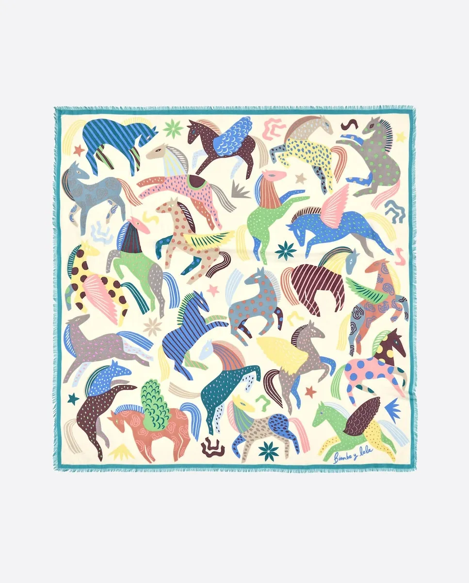 Женская футболка с лошадьми и мини-принтами Bimba Y Lola, бежевый
Женская футболка с лошадьми и мини-принтами Bimba Y Lola, бежевый