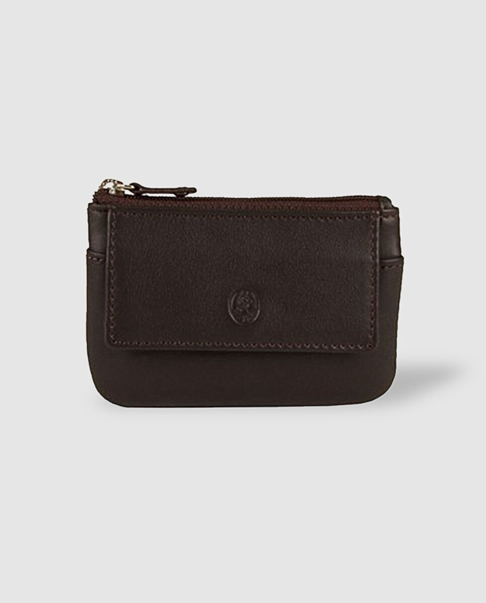 Коричневая кожаная сумочка с брелоком для ключей El Potro, коричневый
Коричневая кожаная сумочка с брелоком для ключей El Potro, коричневый