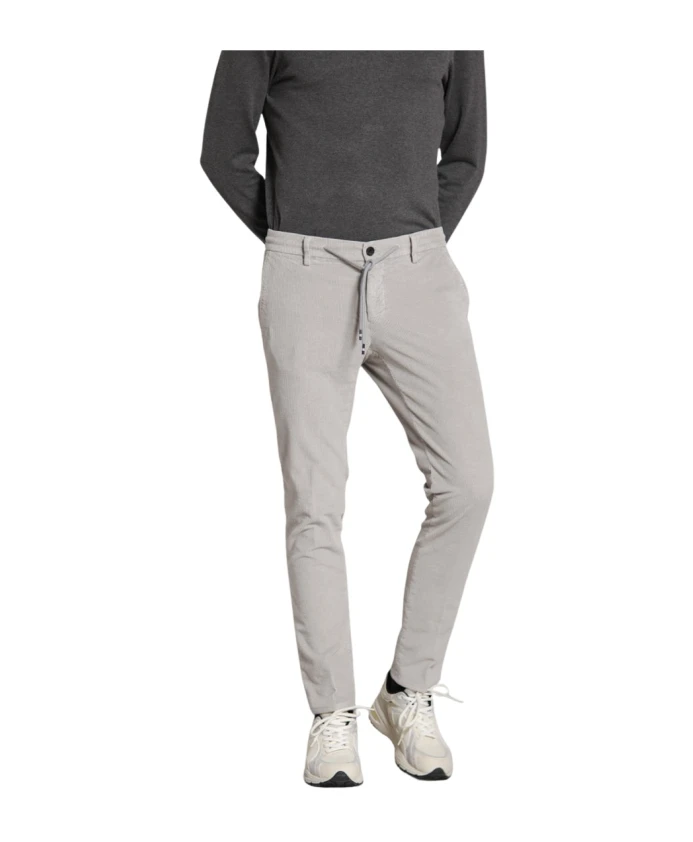 Брюки-Чиносы Milano для бега Mason'S, серый
Брюки-Чиносы Milano для бега Mason'S, серый