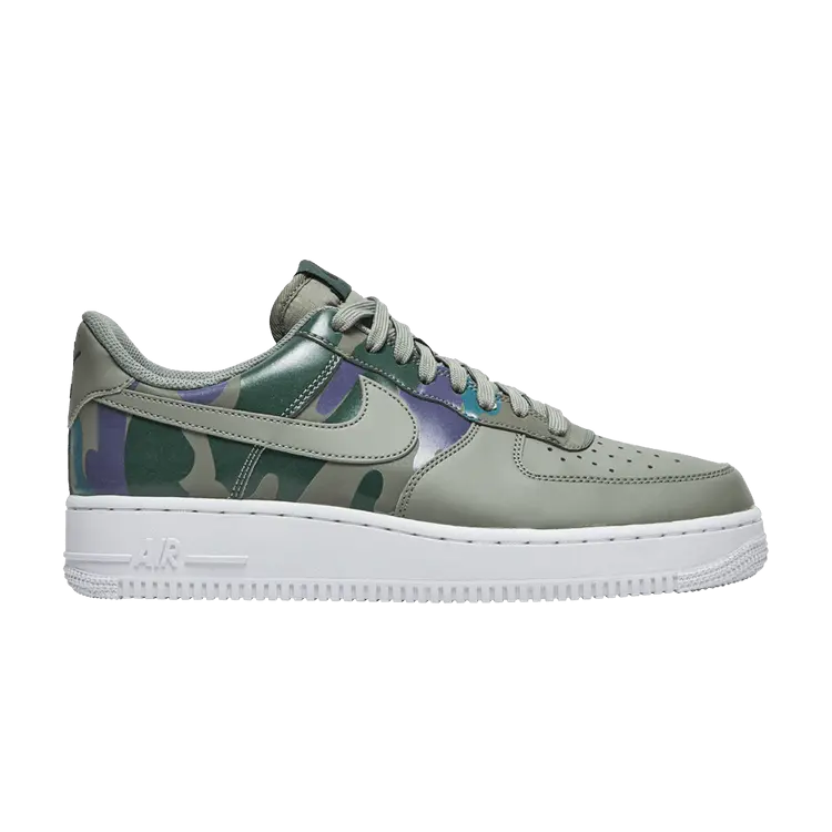 Кроссовки Nike Air Force 1 '07 LV8 'Country Camo', серый
Кроссовки Nike Air Force 1 '07 LV8 'Country Camo', серый