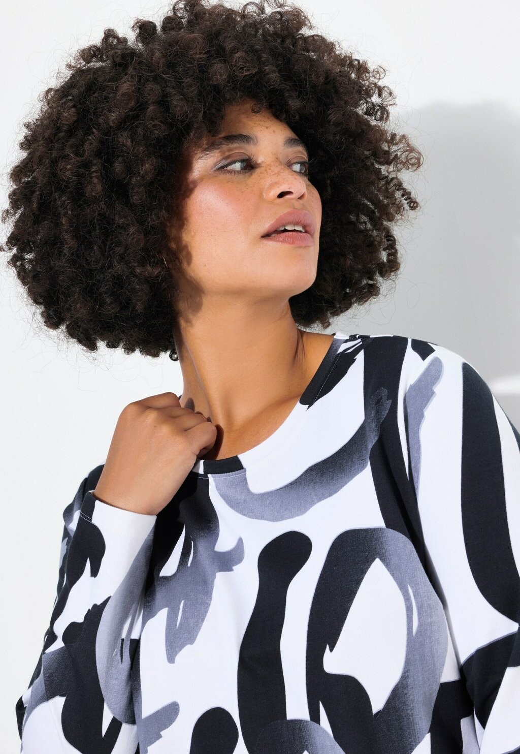 Толстовка Angel of Style, серый
Толстовка Angel of Style, серый