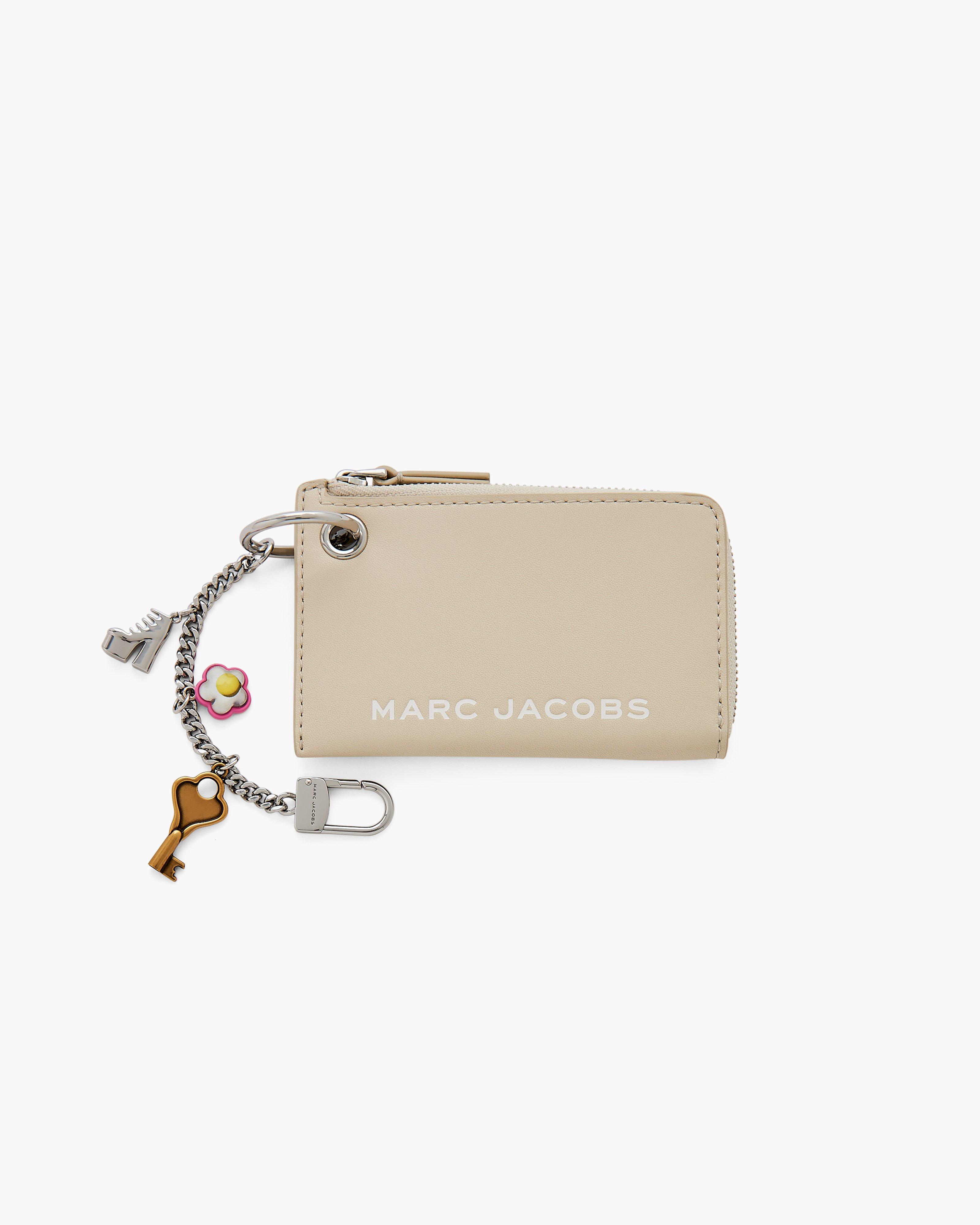 Кошелек с подвеской-молнией Top Zip Marc Jacobs, цвет Cloud White
Кошелек с подвеской-молнией Top Zip Marc Jacobs, цвет Cloud White