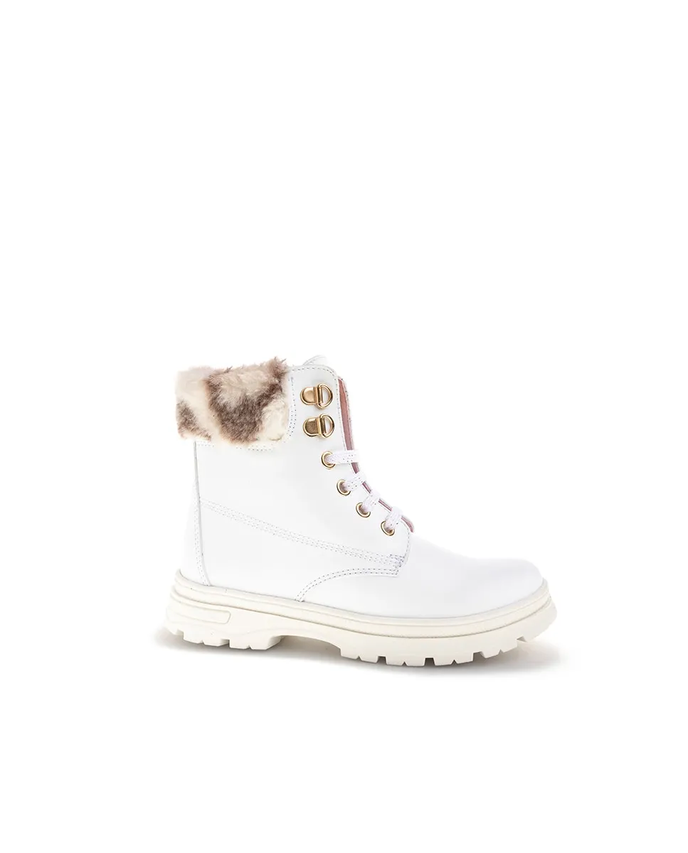 Детские ботинки из лидер-тек с шнурками и молнией Pablosky, бежевый
Детские ботинки из лидер-тек с шнурками и молнией Pablosky, бежевый