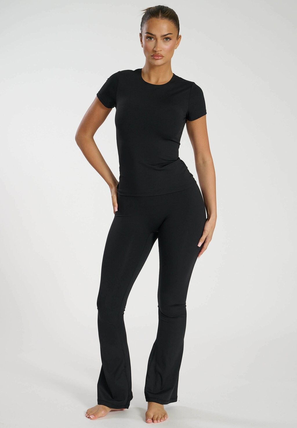 Базовая футболка CAP SLEEVE South Beach, черный
Базовая футболка CAP SLEEVE South Beach, черный