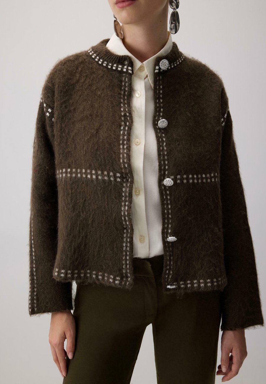 Кардиган Touché Privé Cardigan, Brown
Кардиган Touché Privé Cardigan, Brown