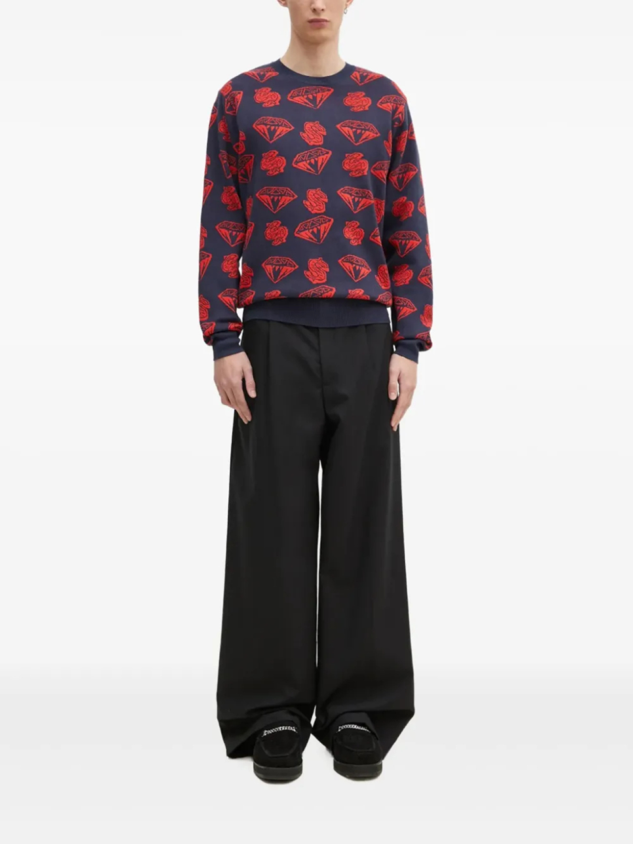 Свитер Billionaire Boys Club с бриллиантами и интарсией в виде доллара, синий
Свитер Billionaire Boys Club с бриллиантами и интарсией в виде доллара, синий