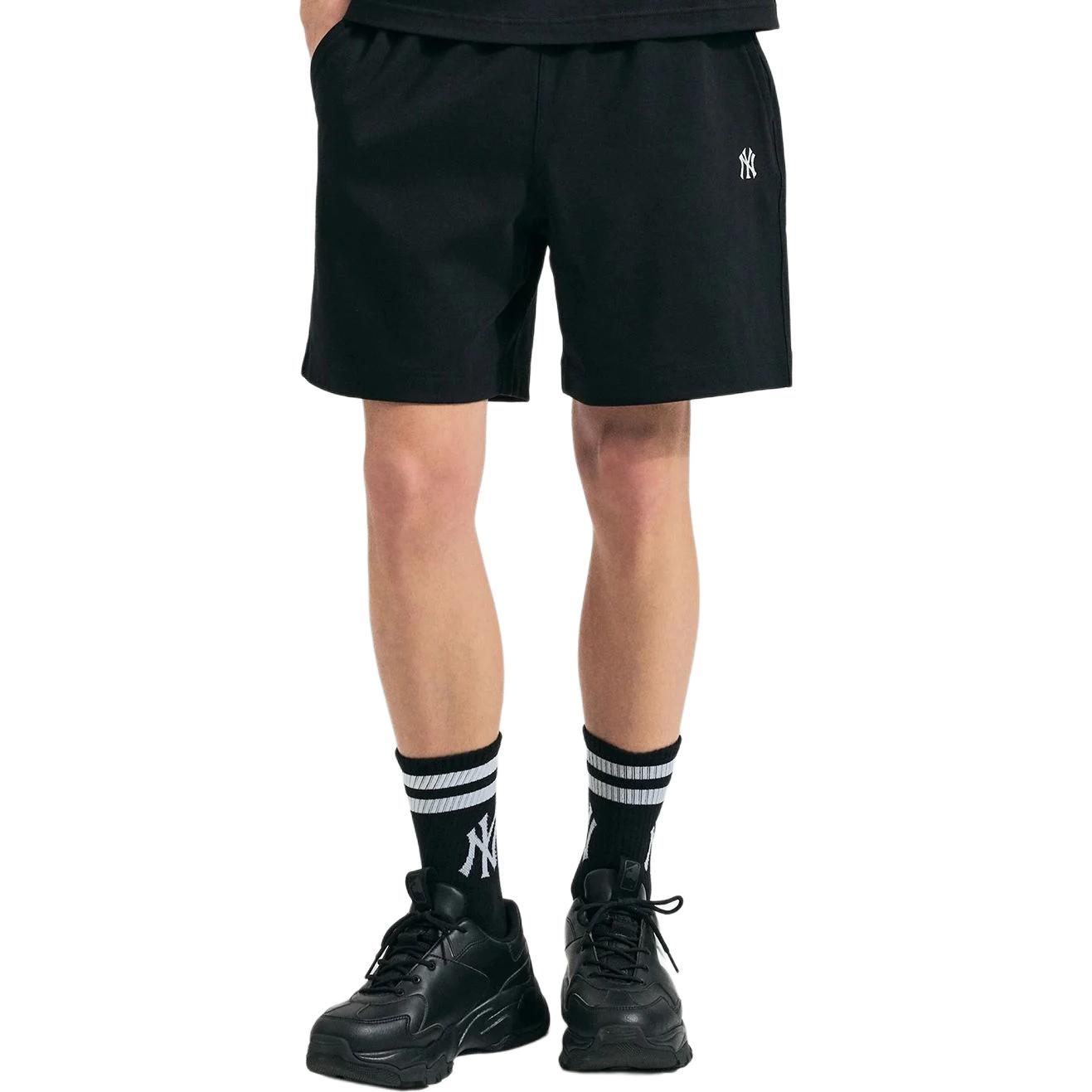 Повседневные шорты унисекс темно-серые MLB
Повседневные шорты унисекс темно-серые MLB