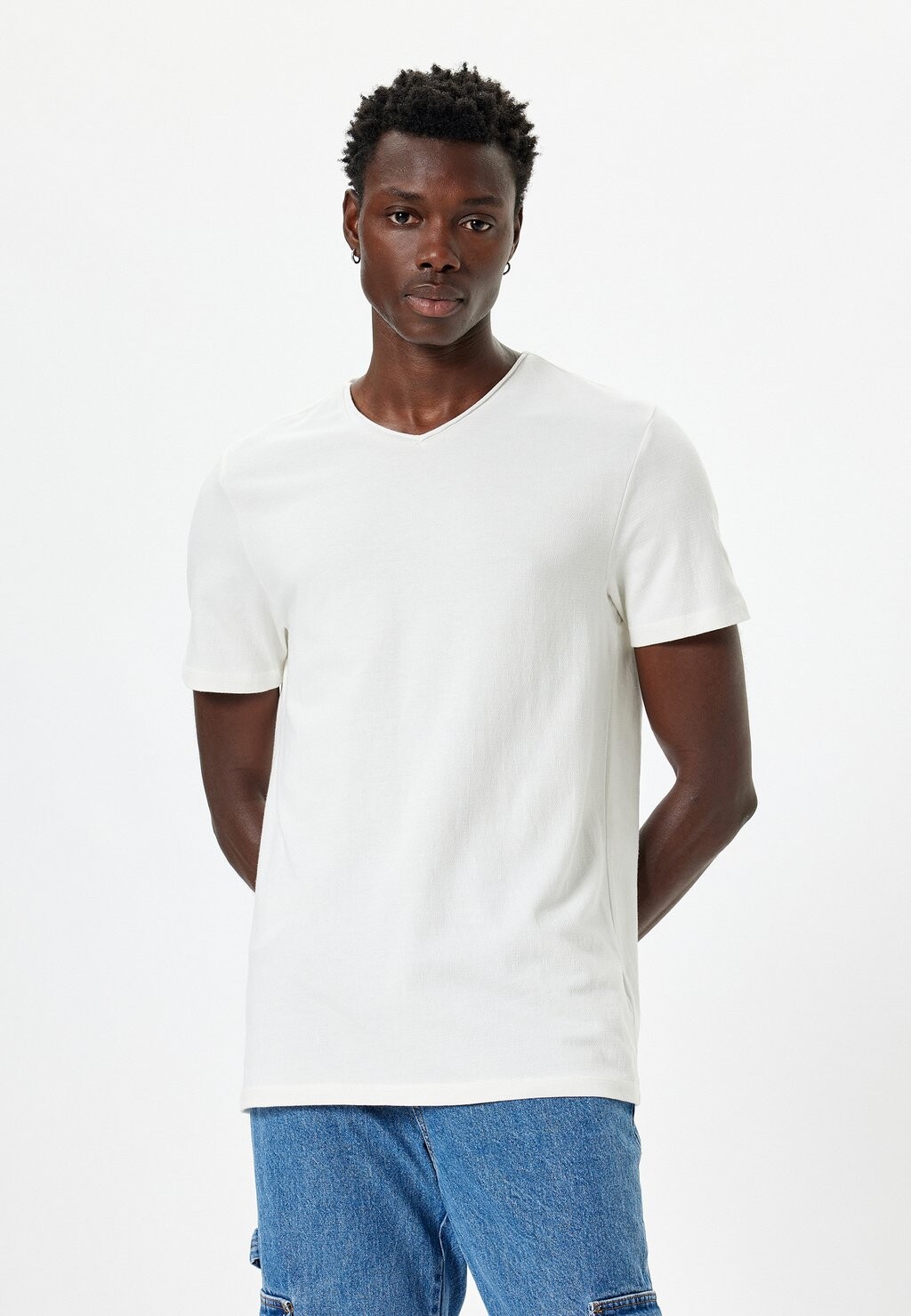 Базовая футболка Koton, белый
Базовая футболка Koton, белый