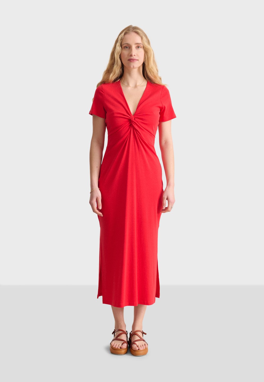 Платье из джерси VAREN Garance Paris, красный
Платье из джерси VAREN Garance Paris, красный