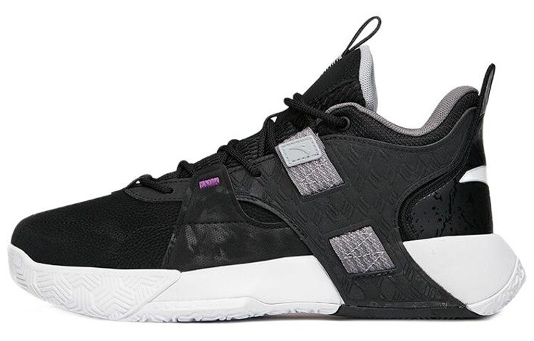 Кроссовки для баскетбола Speedy мужские низкие черные Anta
Кроссовки для баскетбола Speedy мужские низкие черные Anta