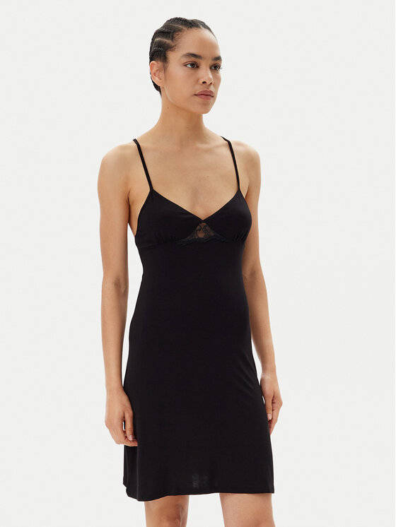 Облегающая нижняя юбка 302116 Hunkemöller, черный
Облегающая нижняя юбка 302116 Hunkemöller, черный