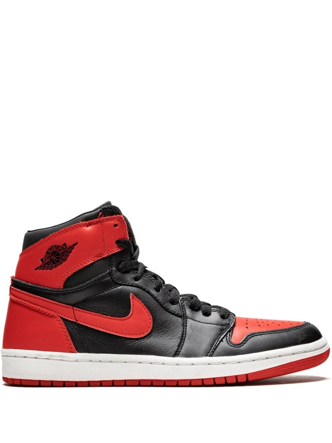 Кроссовки Jordan Air Jordan 1 Retro, черный/красный 
Кроссовки Jordan Air Jordan 1 Retro, черный/красный