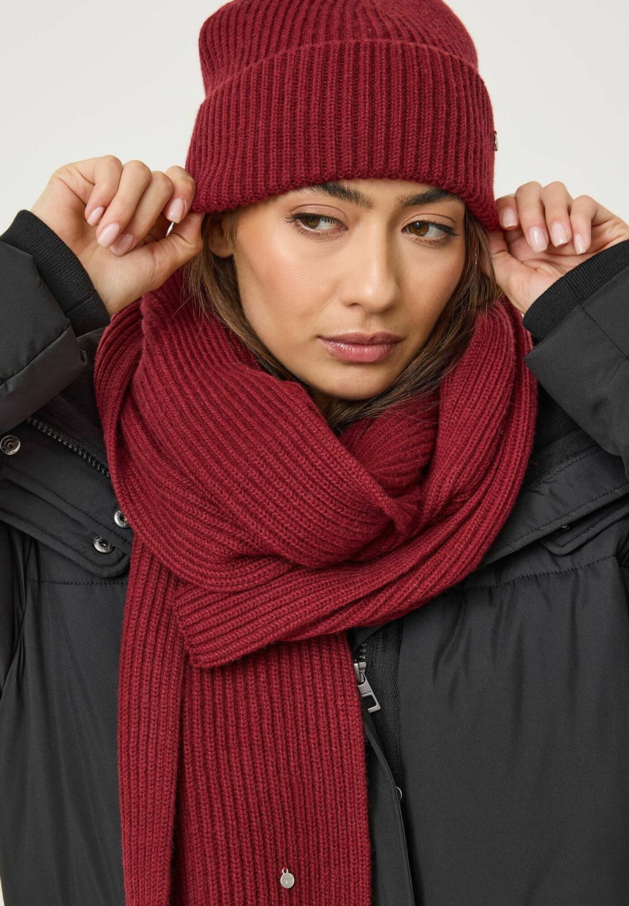 Шапка Tamaris Beanie, Fig/Red
Шапка Tamaris Beanie, Fig/Red