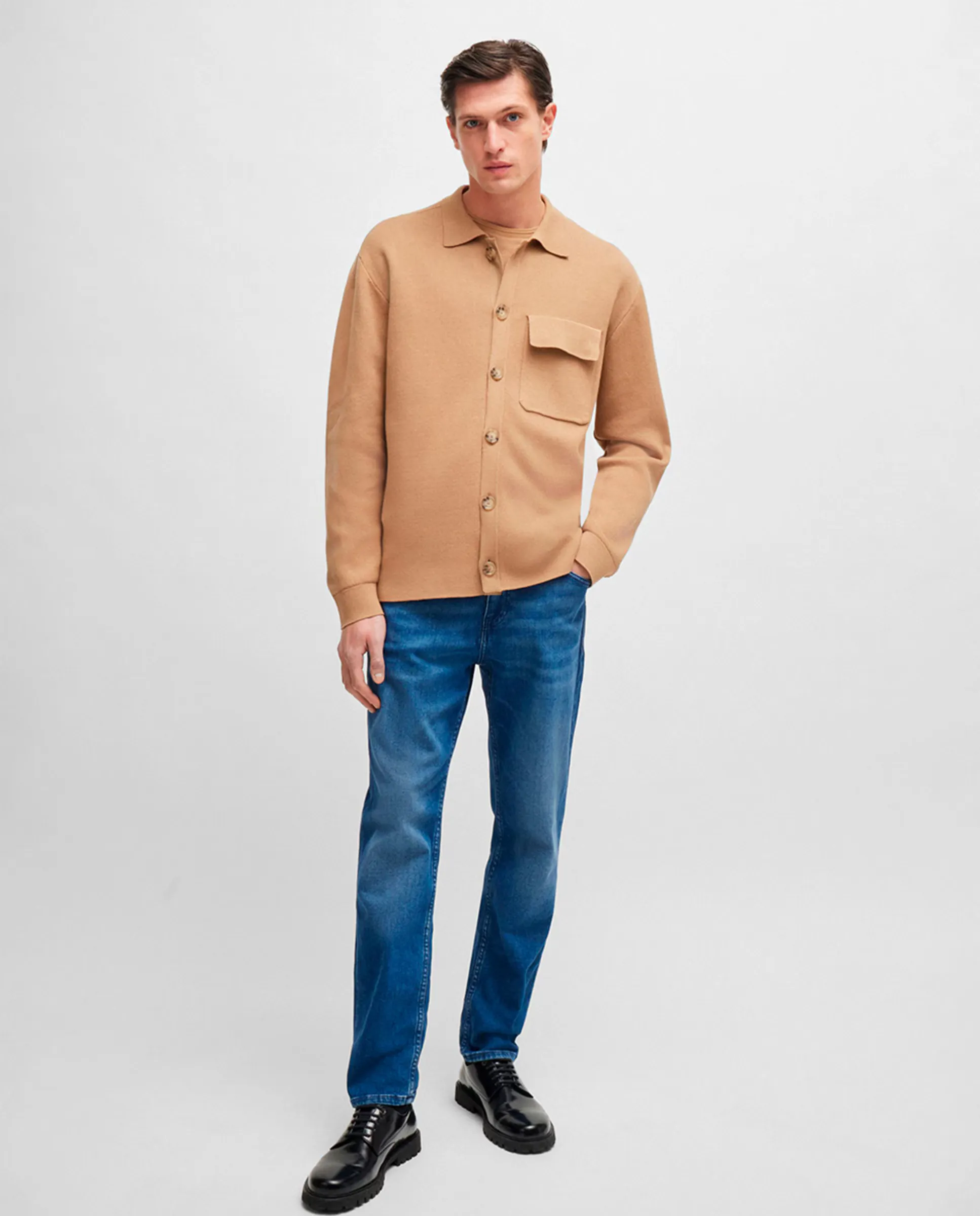 Джинсы Maine regular fit из удобного эластичного денима Boss, синий
Джинсы Maine regular fit из удобного эластичного денима Boss, синий