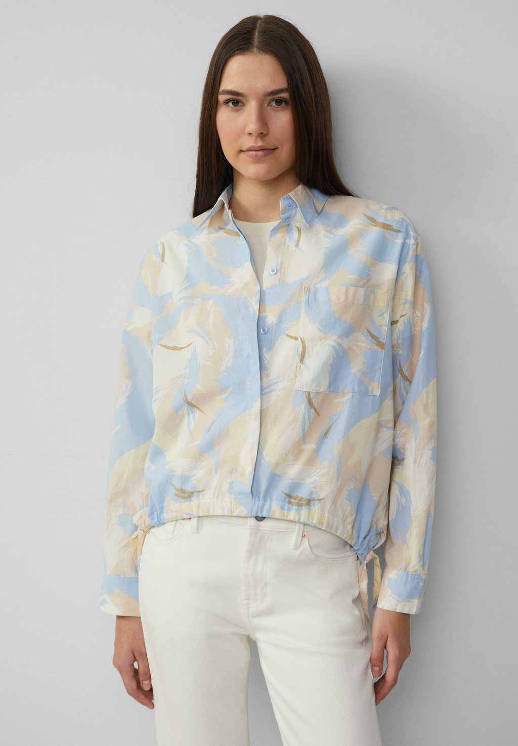 Блузка на пуговицах GEMUSTERTE MIT TUNNELZUG AM SAUM s.Oliver, бежевый
Блузка на пуговицах GEMUSTERTE MIT TUNNELZUG AM SAUM s.Oliver, бежевый