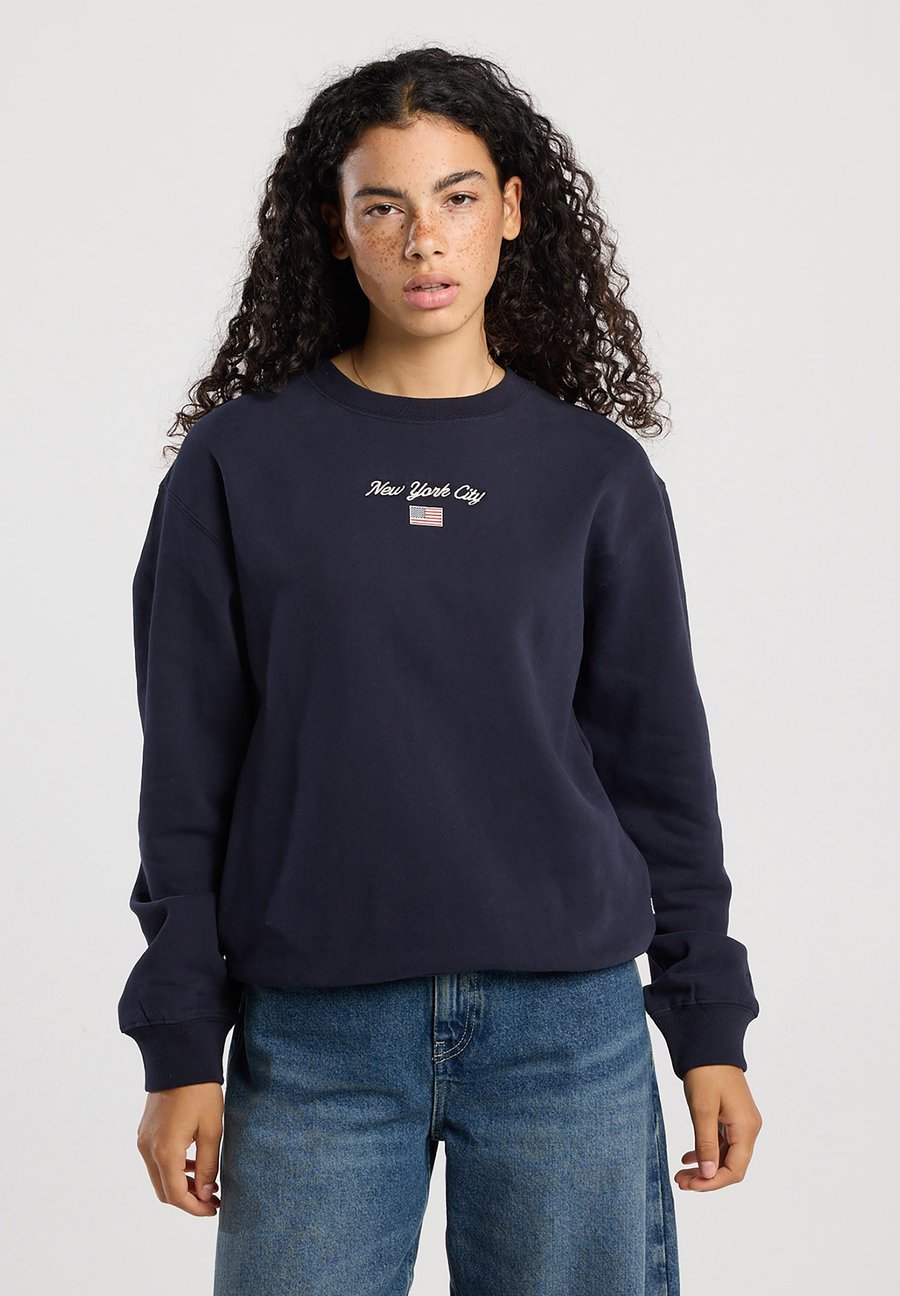 Толстовка America Today Sweatshirt, Midnight/Dark Blue, Синий, Толстовка America Today Sweatshirt, Midnight/Dark Blue
Толстовка America Today Sweatshirt, Midnight/Dark Blue, Синий, Толстовка America Today Sweatshirt, Midnight/Dark Blue
