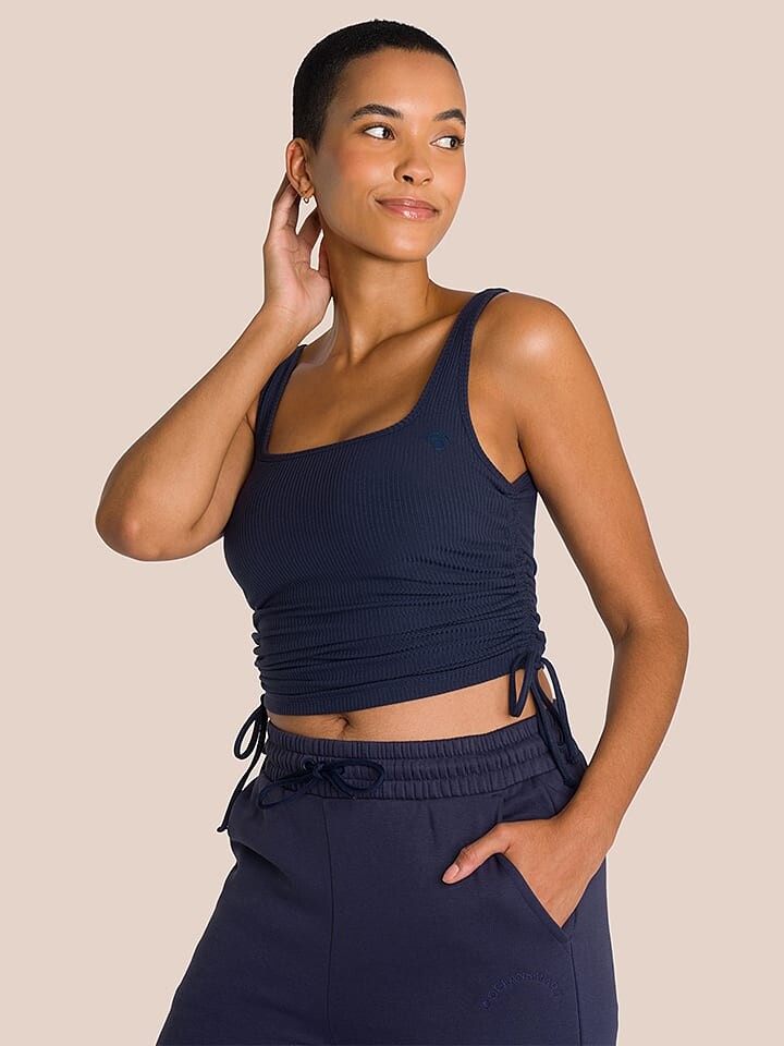 Топ OCEANSAPART Cameron, темно-синий
Топ OCEANSAPART Cameron, темно-синий