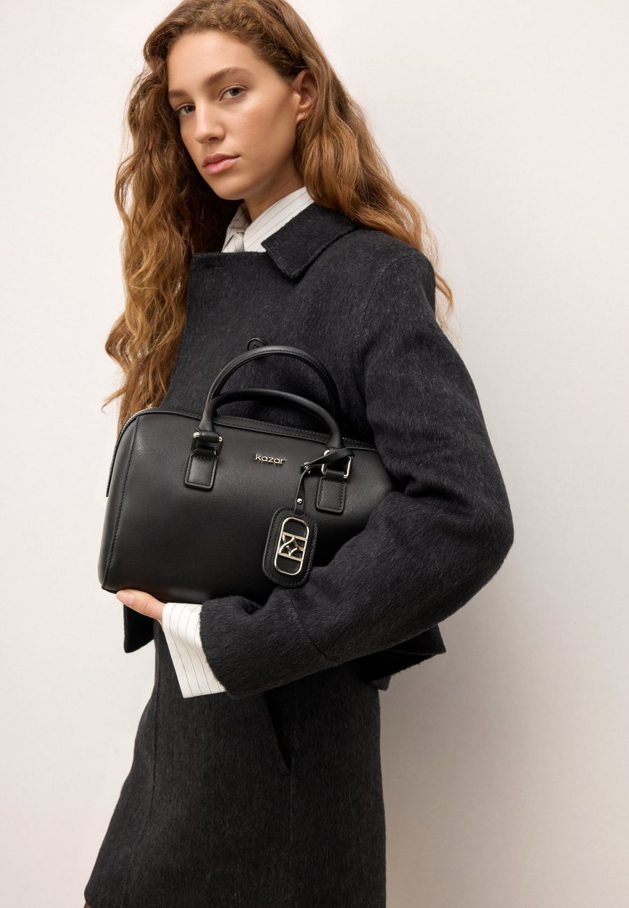 Сумка Kazar MELLI, Black
Сумка Kazar MELLI, Black