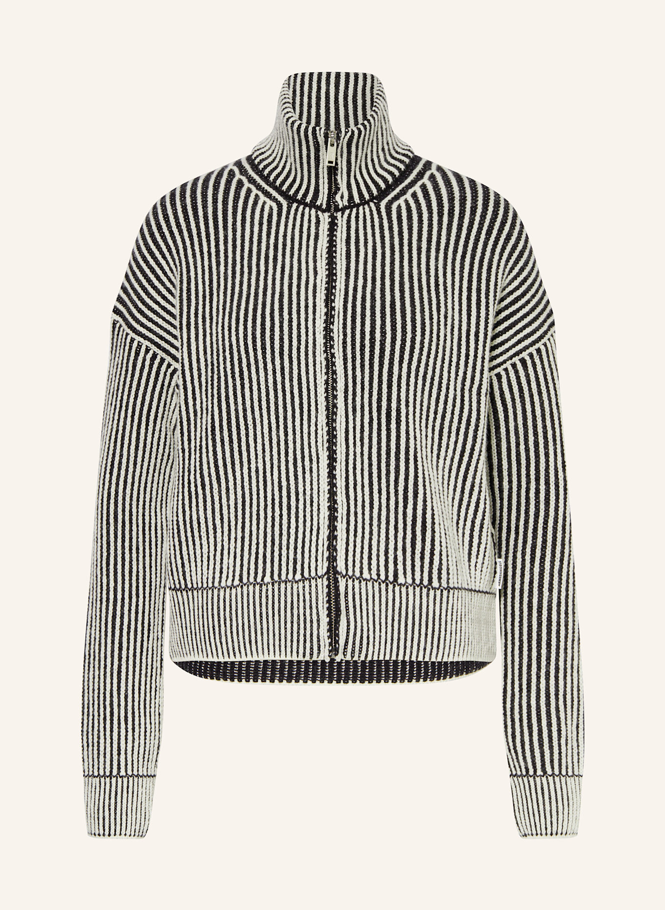 Кардиган медеа ваниз Armedangels, черный
Кардиган медеа ваниз Armedangels, черный