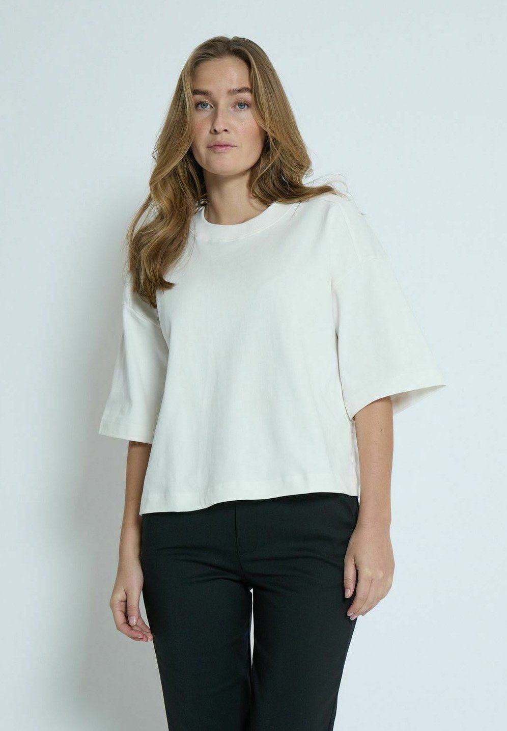 Базовая футболка FIOLA PEPPERCORN, белый
Базовая футболка FIOLA PEPPERCORN, белый