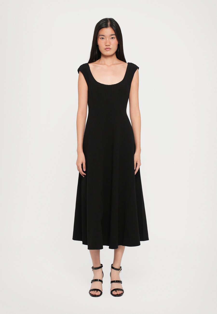 Платье STAUD CHARLOTTE DRESS, Black
Платье STAUD CHARLOTTE DRESS, Black