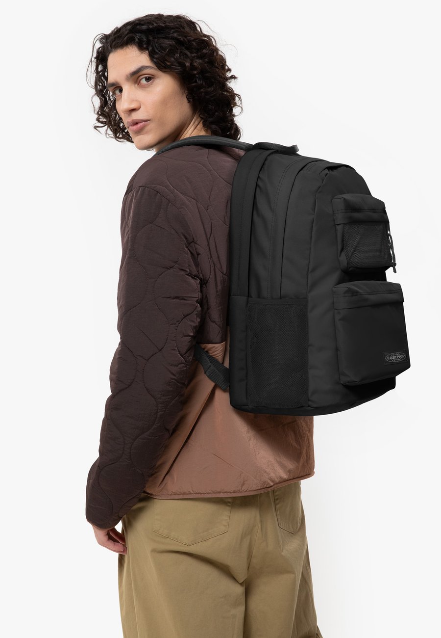 Рюкзак Eastpak DOUBLE OFFICE, Black
Рюкзак Eastpak DOUBLE OFFICE, Black