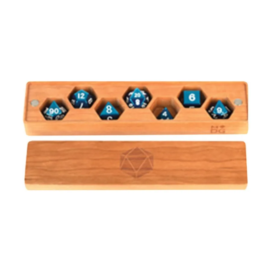 Хранилище для кубиков — вишня, Dice Cases
Хранилище для кубиков — вишня, Dice Cases