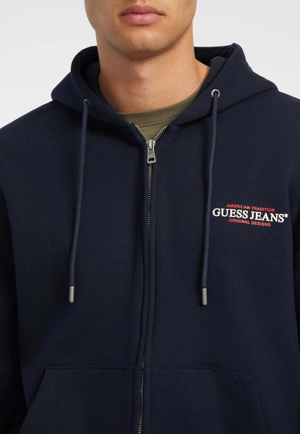 Толстовка на молнии AMERICAN TRADITION Guess Jeans, темно-синий
Толстовка на молнии AMERICAN TRADITION Guess Jeans, темно-синий