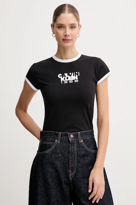 Футболка Calvin Klein Jeans, черный
Футболка Calvin Klein Jeans, черный