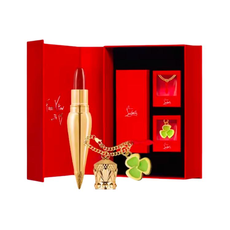 CL Queen's Baton Помада Набор Satin Luster Легко Растушевывается Натуральный Christian Louboutin, lipsticks #515 красный tea song+chain+trefoil
CL Queen's Baton Помада Набор Satin Luster Легко Растушевывается Натуральный Christian Louboutin, lipsticks #515 красный tea song+chain+trefoil