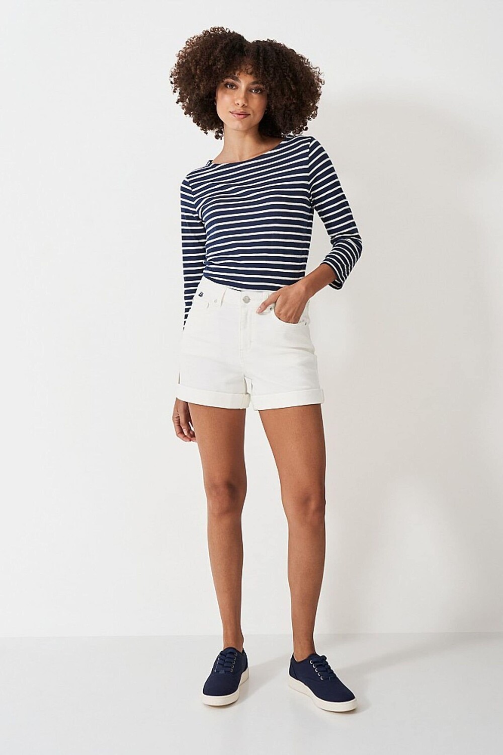 Хлопковые шорты для экипажа приталенного кроя с закатанными манжетами Crew Clothing Company, белый
Хлопковые шорты для экипажа приталенного кроя с закатанными манжетами Crew Clothing Company, белый